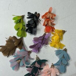 Colorful Floral Charm Bracelet Set